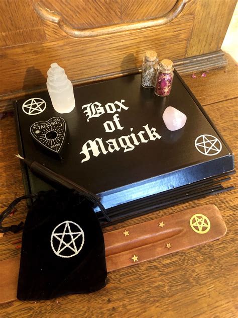 Witchy starter kits for specific purposes: love, protection, and more